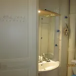 Centre 3*