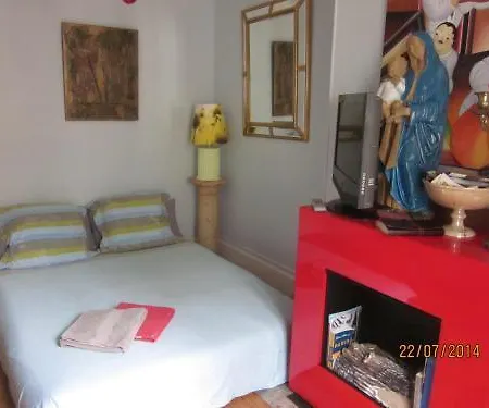 Bed and Breakfast Centre